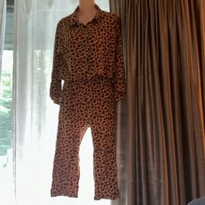 Anthropologie pajama set in leopard print, size XS/small